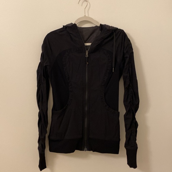 Lululemon Reversible Jacket with Hood - Picture 4 of 7